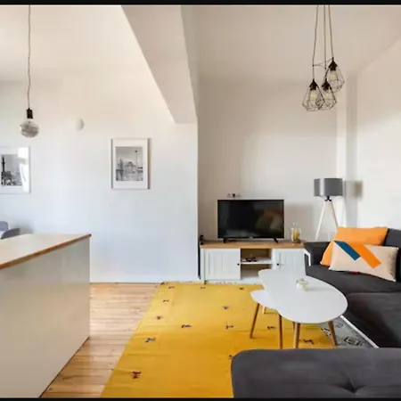 Cozy 2bdr Balcony With View In Historic Center * Sofia
