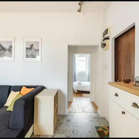 Cozy 2bdr Balcony With View In Historic Center شقة *