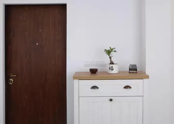 Cozy 2bdr Balcony With View In Historic Center Sofia